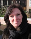 Estelle Bovelander