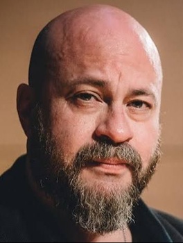 Everardo González