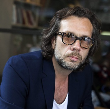 Denis Delestrac