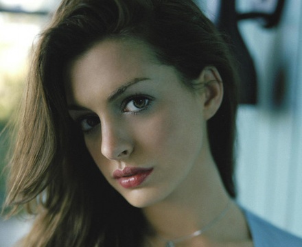 Anne Hathaway
