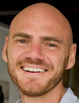 Jeroen Van Velzen