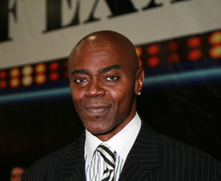 Sean Michaels