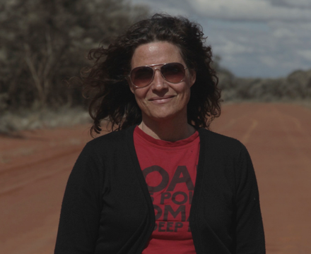 Lisa Nicol