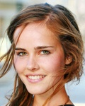 Isabel Lucas