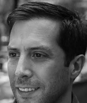 Santiago Esteinou