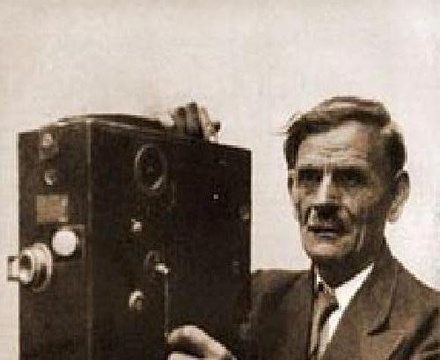 Milton Manaki