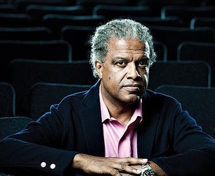 Elvis Mitchell